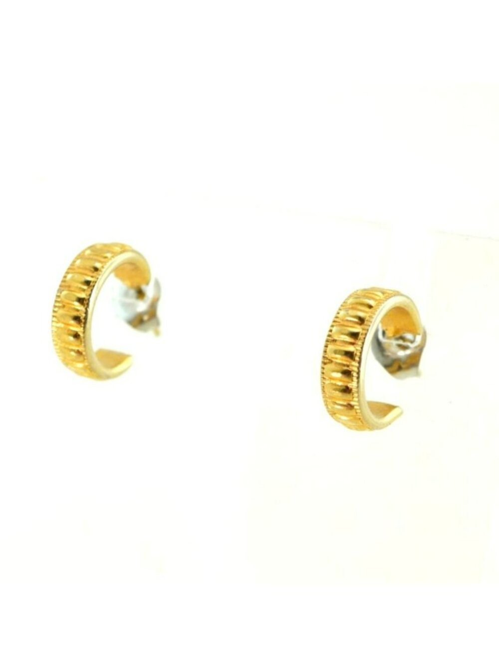 Vintage Gold-Tone Ribbed Hoop Post Earrings 1/2 Inches